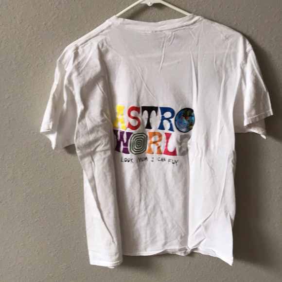 Astro world t shirt adult large - Picture 3 of 4